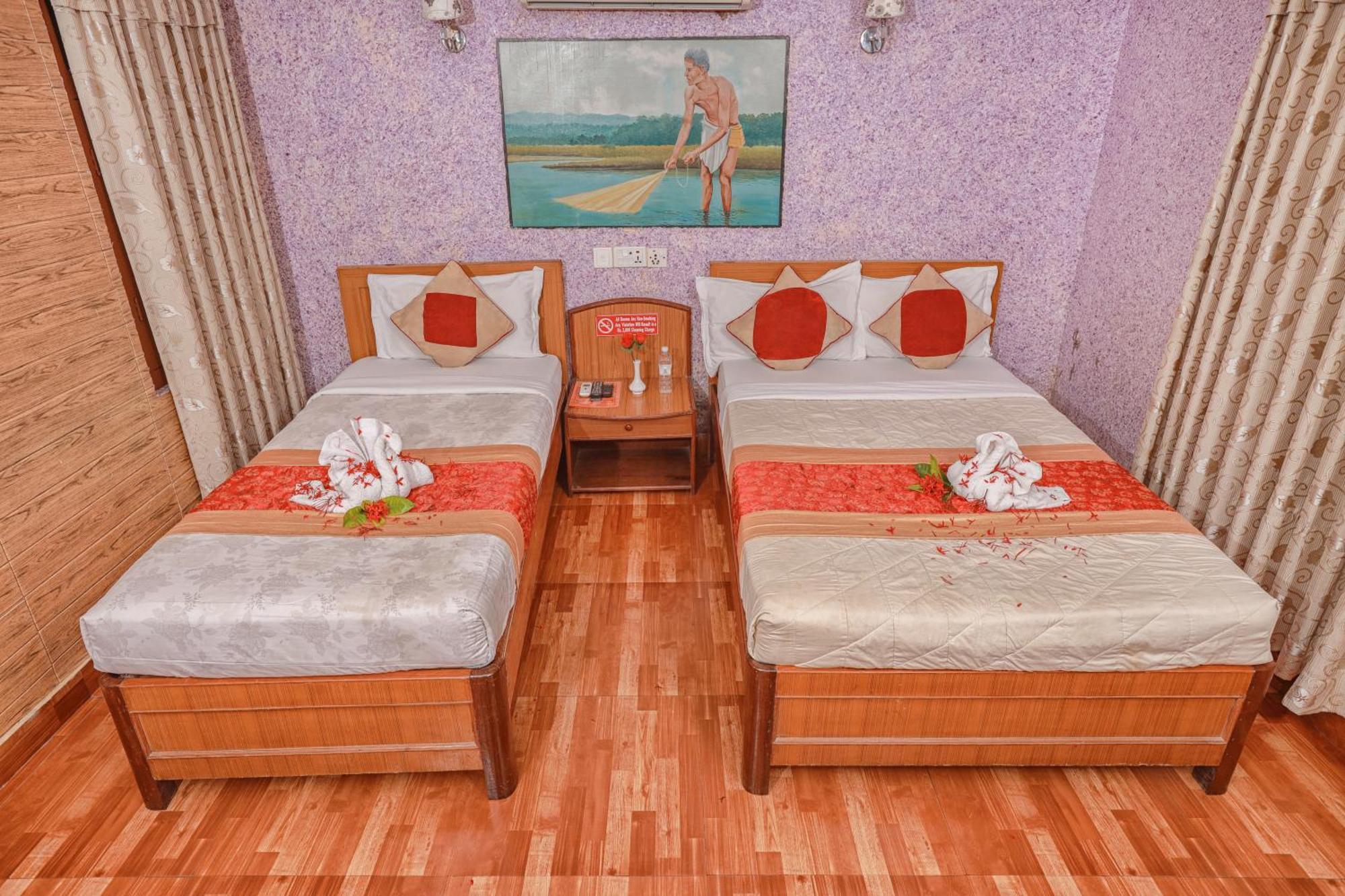 Hotel Wildlife Camp Саураха Екстериор снимка