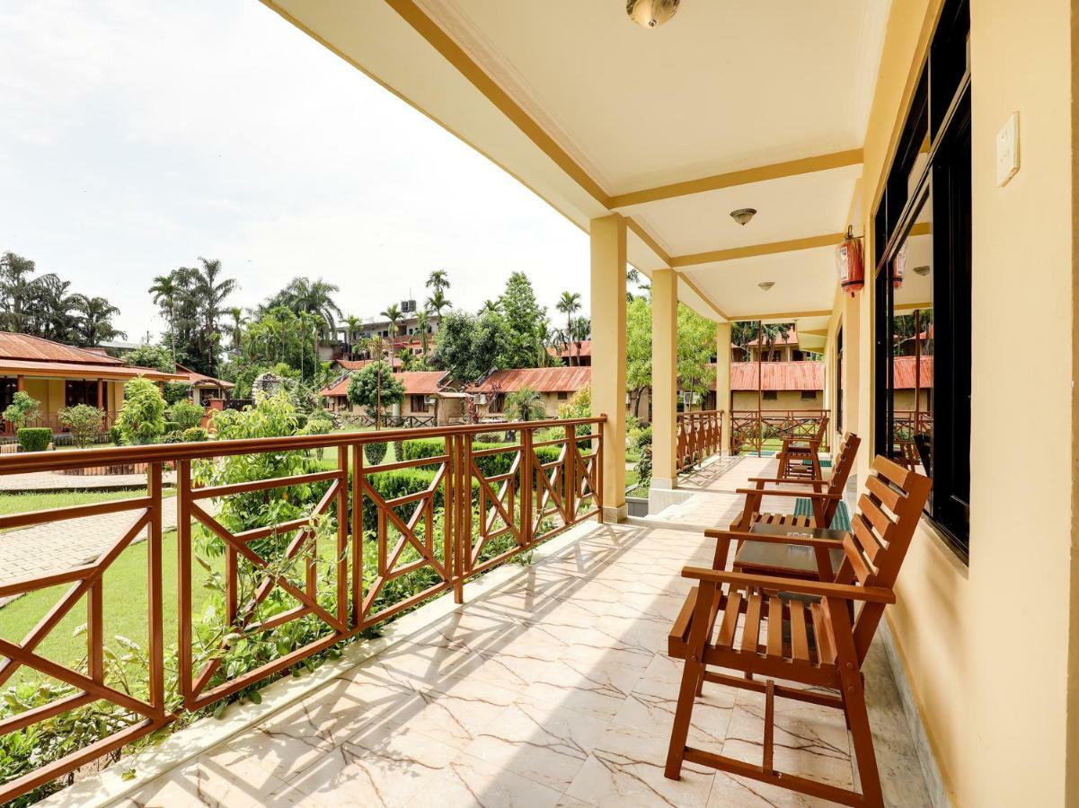 Hotel Wildlife Camp Саураха Екстериор снимка