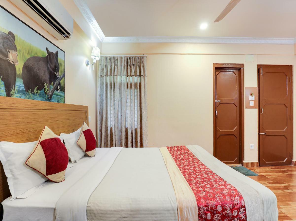 Hotel Wildlife Camp Саураха Екстериор снимка