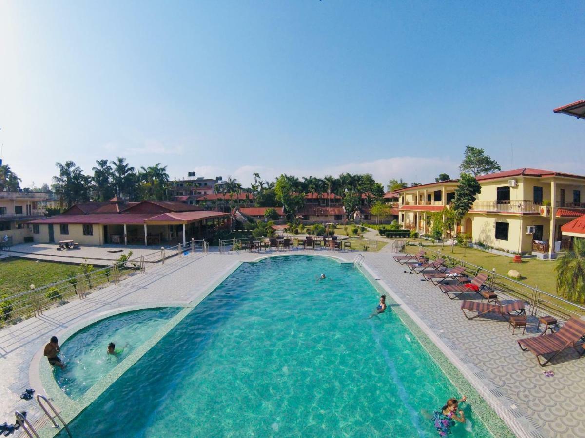 Hotel Wildlife Camp Саураха Екстериор снимка